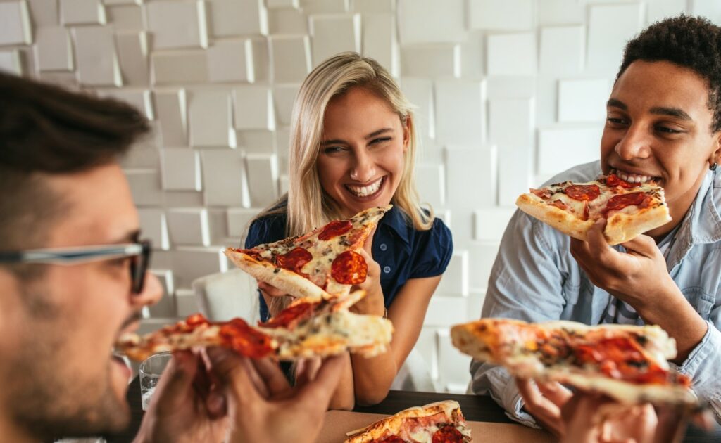 pizza zbližuje ľudí
